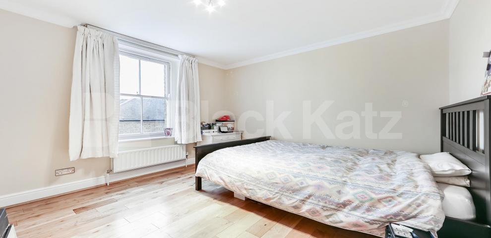 			NEW INSTRUCTION, 1 Bedroom, 1 bath, 1 reception Apartment			 Oval Mansions, Vauxhall/ Oval